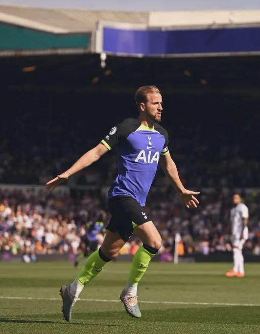 球斩获胜利 球斩获胜利