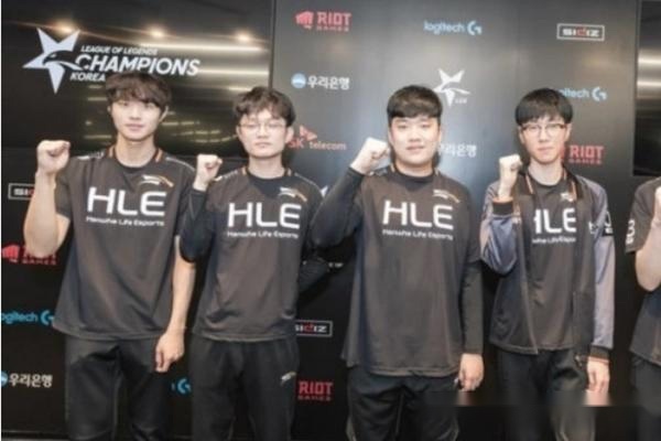 悠久的豪门 悠久的豪门