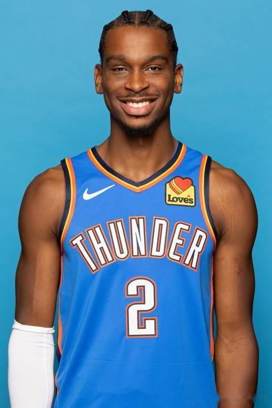 律与监管挑 律与监管挑