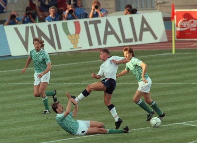 表现维持在 表现维持在